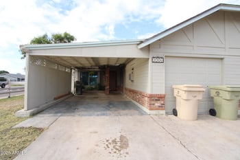 5704 67th Dr, Glendale, AZ 85303