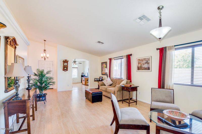 5705 S 34th Ave, Phoenix, AZ 85041
