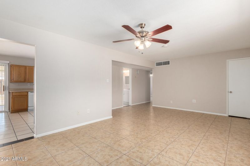 5706 N 37th Ave, Phoenix, AZ 85019
