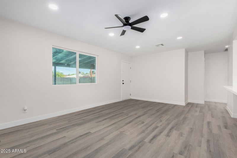 5706 Sells Cir, Phoenix, AZ 85031