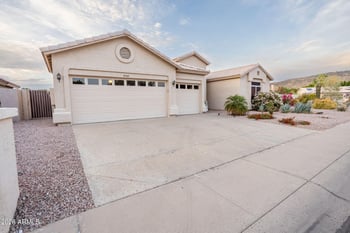 5708 Abraham Ln, Glendale, AZ 85308