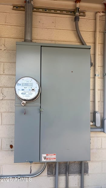 5708 E University Dr, Mesa, AZ 85205
