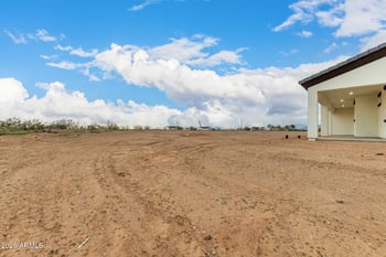 5708 381st Ln, Tonopah, AZ 85354
