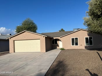 5708 N 42nd Ln, Phoenix, AZ 85019