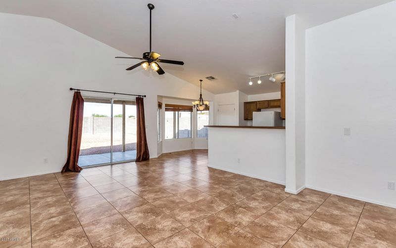 5708 S 30th Ln, Phoenix, AZ 85041