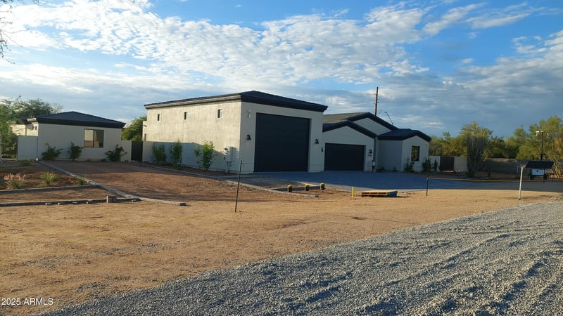 5709 Lone Mountain Rd, Cave Creek, AZ 85331