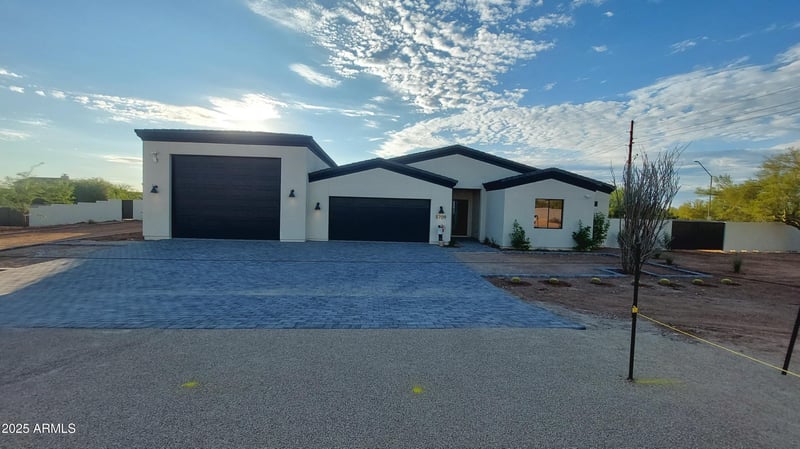 5709 Lone Mountain Rd, Cave Creek, AZ 85331