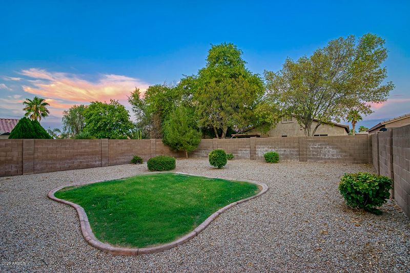 571 E Renegade Pl, San Tan Valley, AZ 85143