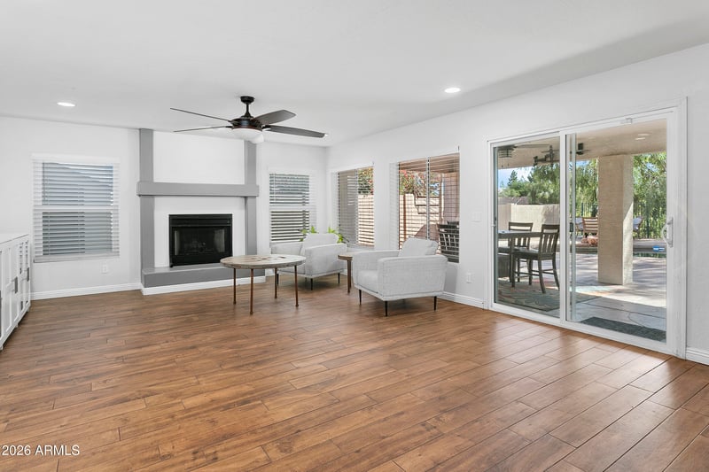 571 Kingston St, Gilbert, AZ 85233