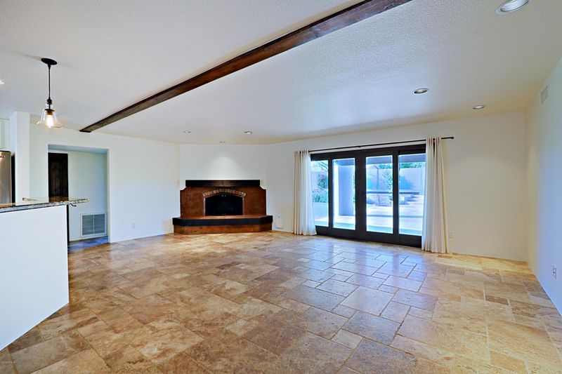 5710 E Sharon Dr, Scottsdale, AZ 85254