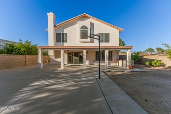 5711 Cochise Dr, Glendale, AZ 85302