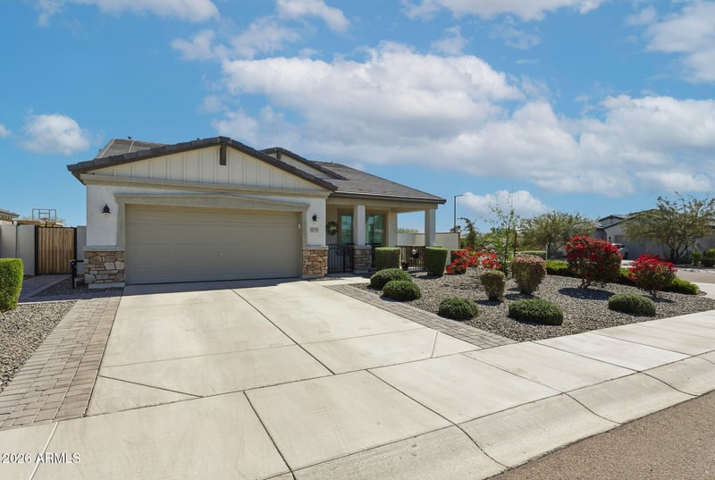 5711 187th Ln, Litchfield Park, AZ 85340