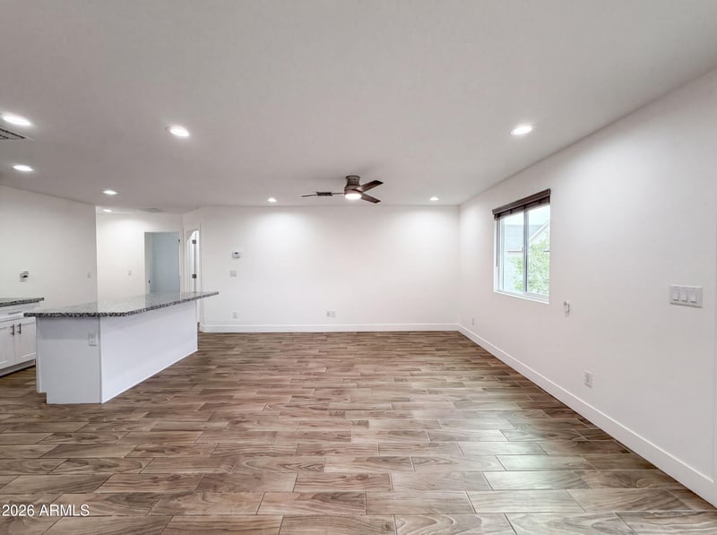5713 S 13th Ave, Phoenix, AZ 85041