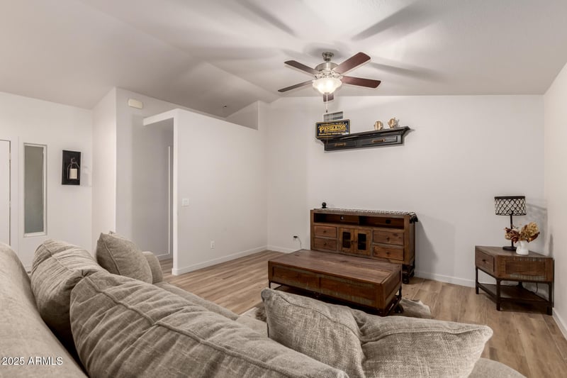 5715 105th Ln, Glendale, AZ 85307