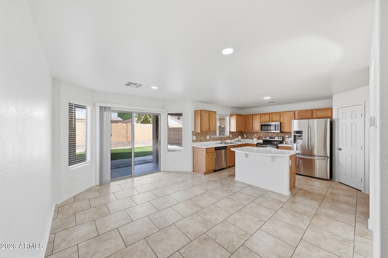 5715 S 17th Ave, Phoenix, AZ 85041