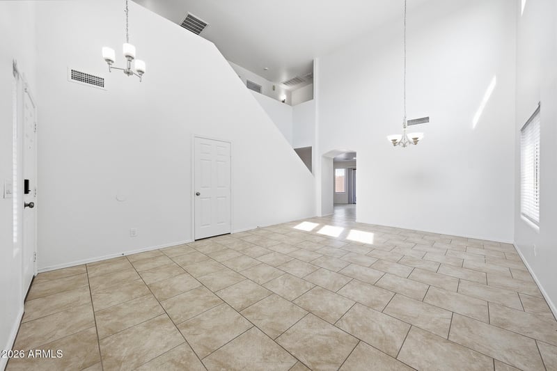 5715 S 17th Ave, Phoenix, AZ 85041