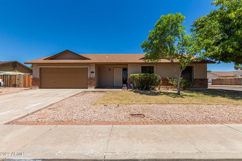 5716 E Evergreen St, Mesa, AZ 85205