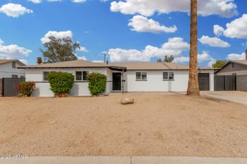 5716 Hazelwood St, Phoenix, AZ 85031