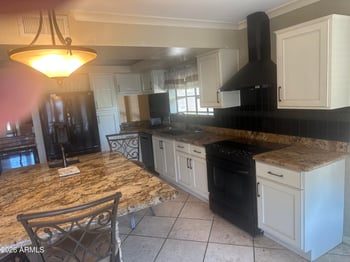 5718 W Ivanhoe St, Chandler, AZ 85226