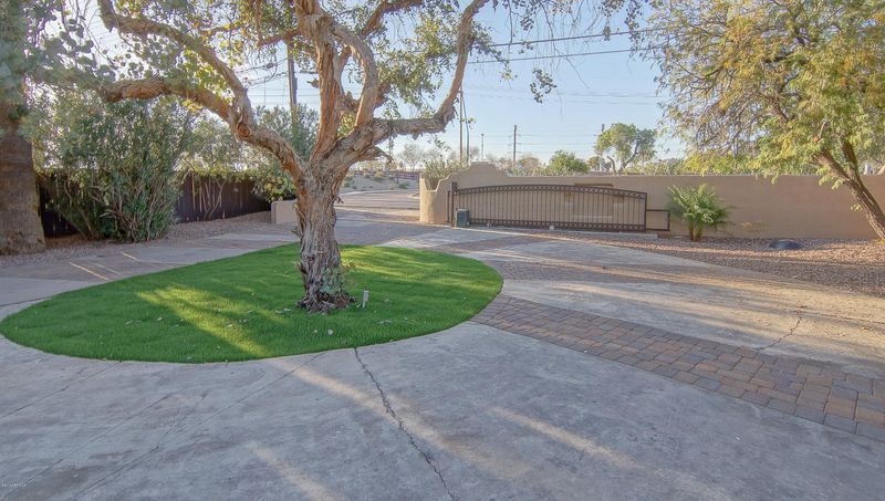 5719 E Indian School Rd, Phoenix, AZ 85018