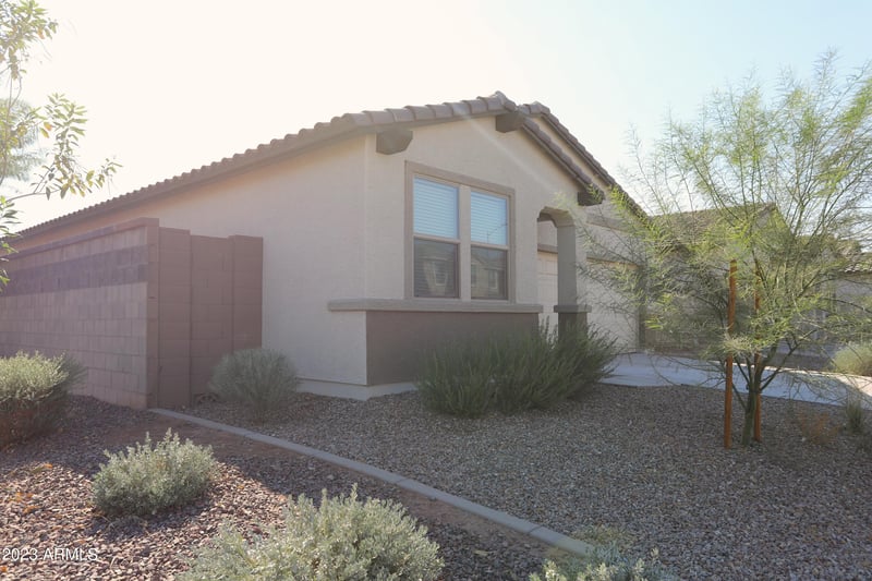 5719 Encinas Ln, Phoenix, AZ 85043