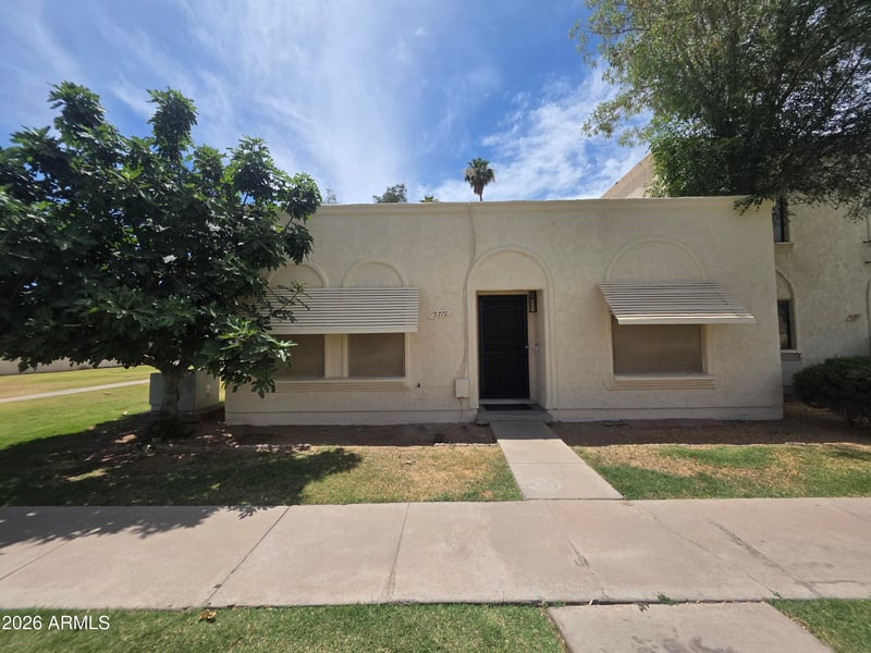 5719 44th Ln, Glendale, AZ 85301