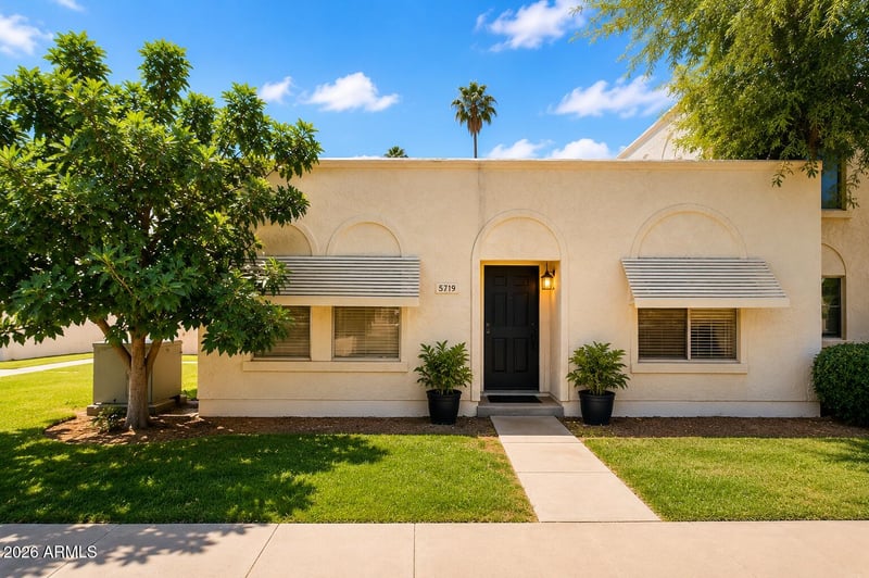 5719 44th Ln, Glendale, AZ 85301
