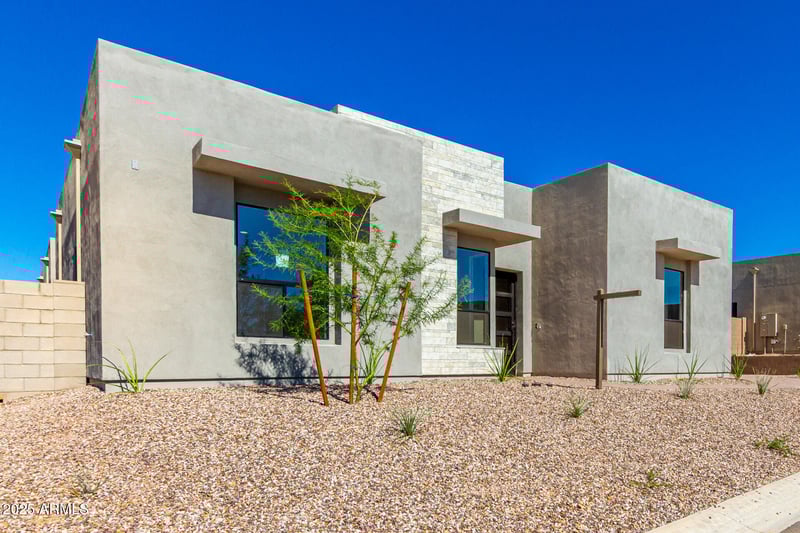 5720 Lowden Rd, Cave Creek, AZ 85331