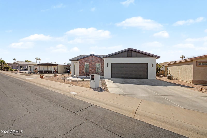5721 E Leland St, Mesa, AZ 85215
