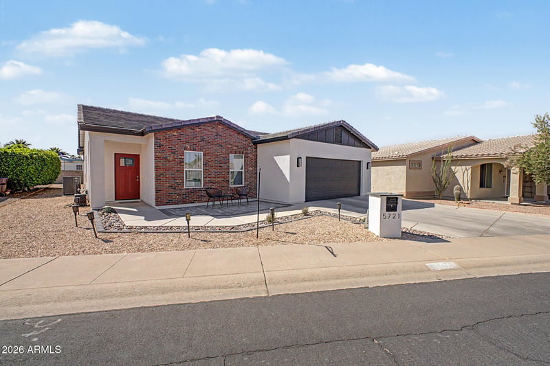 5721 E Leland St, Mesa, AZ 85215