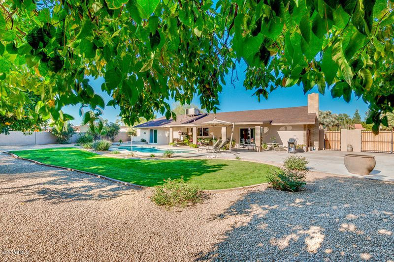 5721 E Voltaire Ave, Scottsdale, AZ 85254