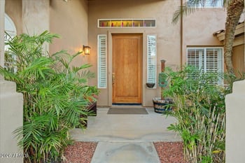 5721 Mariposa Grande Ln, Glendale, AZ 85310