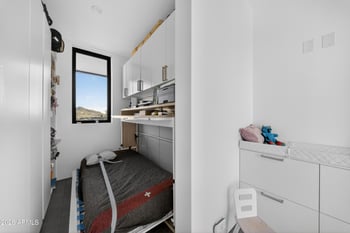 5721 Miramonte Dr, Cave Creek, AZ 85331