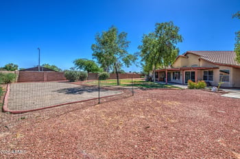 5721 Ironwood Dr, Glendale, AZ 85302