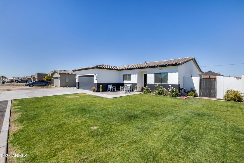 5722 E Red Bird Ln, San Tan Valley, AZ 85140