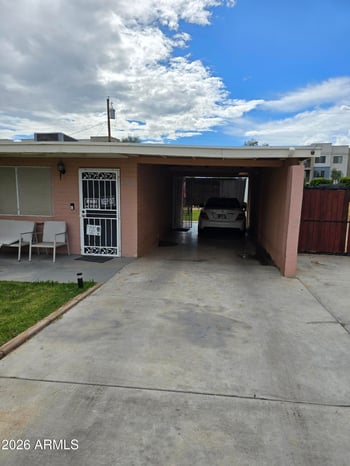 5722 S 34th Pl, Phoenix, AZ 85040