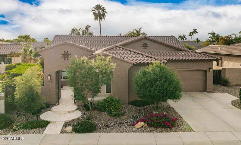 5722 Mesquite Grove Way, Chandler, AZ 85249