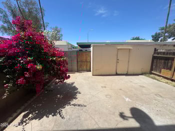 5723 44th Ln, Glendale, AZ 85301