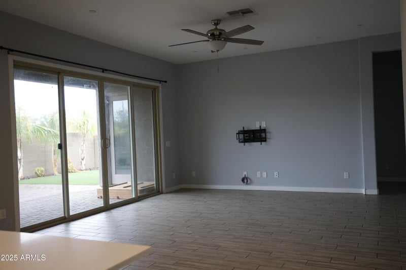 5723 Coyote Cy, Mesa, AZ 85212