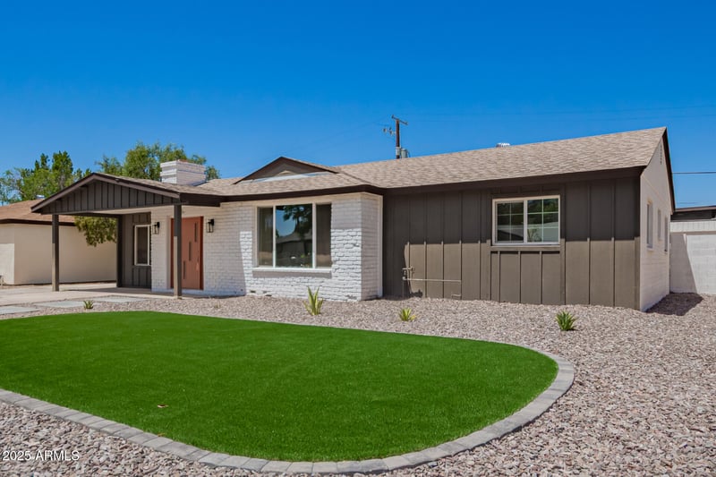 5724 13th Pl, Phoenix, AZ 85014