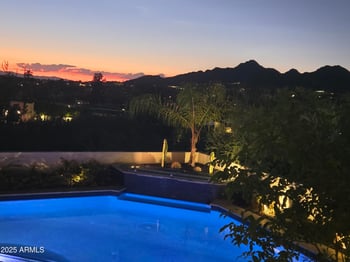 5724 Echo Canyon Dr, Phoenix, AZ 85018