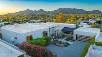 5724 N Echo Canyon Dr, Phoenix, AZ 85018