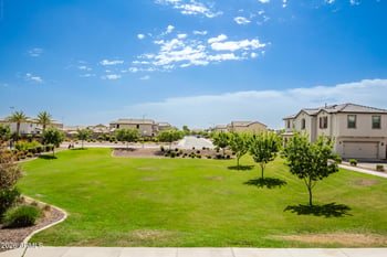 5724 W Encinas Ln, Phoenix, AZ 85043