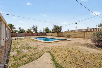 5724 Fairmount Ave, Phoenix, AZ 85031