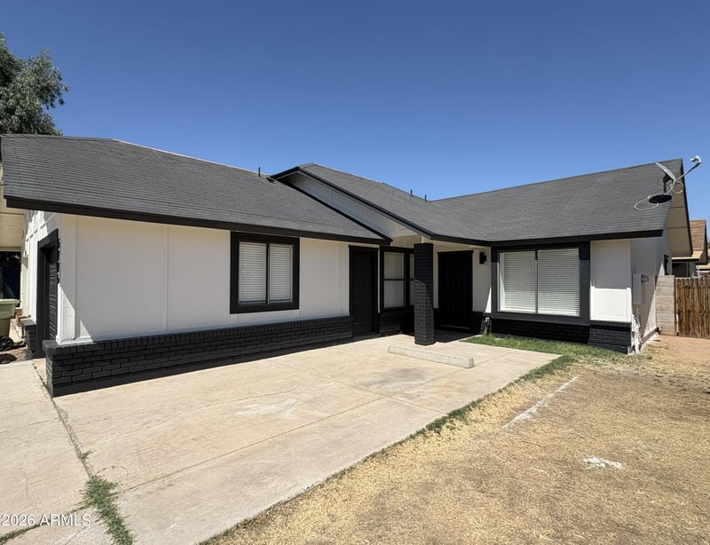 5725 N 68th Ave, Glendale, AZ 85303