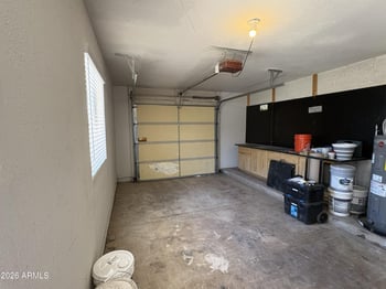 5725 68th Ave, Glendale, AZ 85303