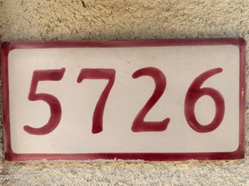 5726 Ivanhoe St, Chandler, AZ 85226