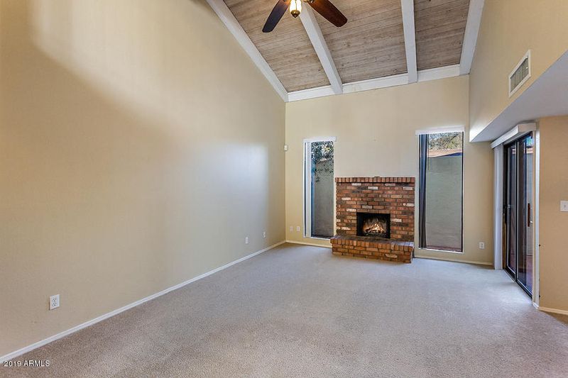 5726 N 10th St #2, Phoenix, AZ 85014