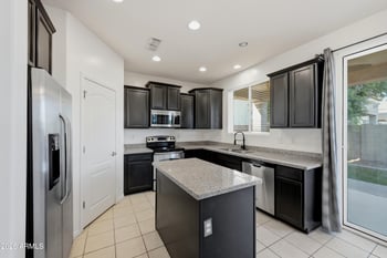 5727 S 35th Pl, Phoenix, AZ 85040