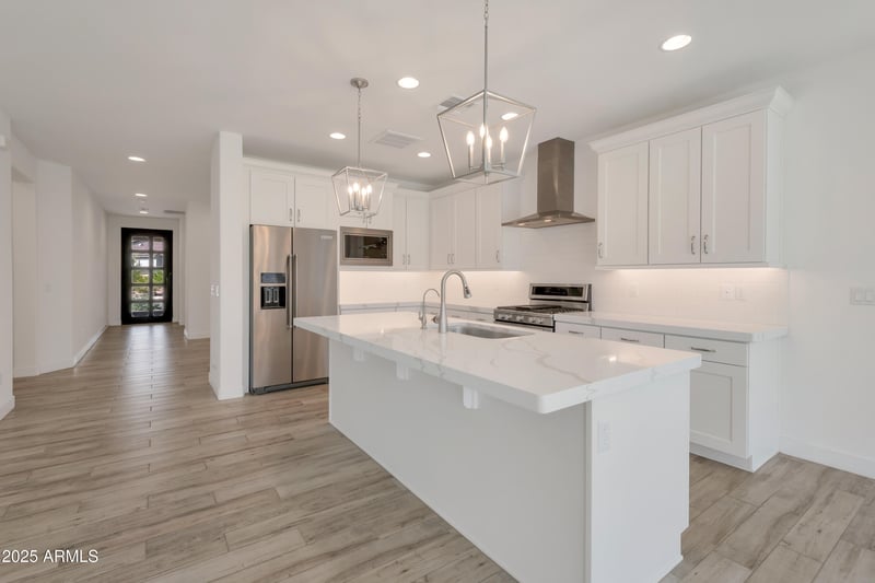 5727 Sayan St, Mesa, AZ 85215